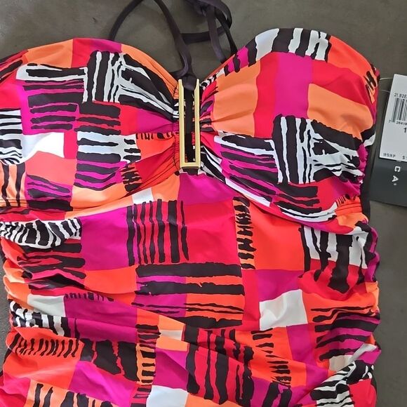 LA BLANCA One Piece Bathing Suit NWT - Picture 2 of 5